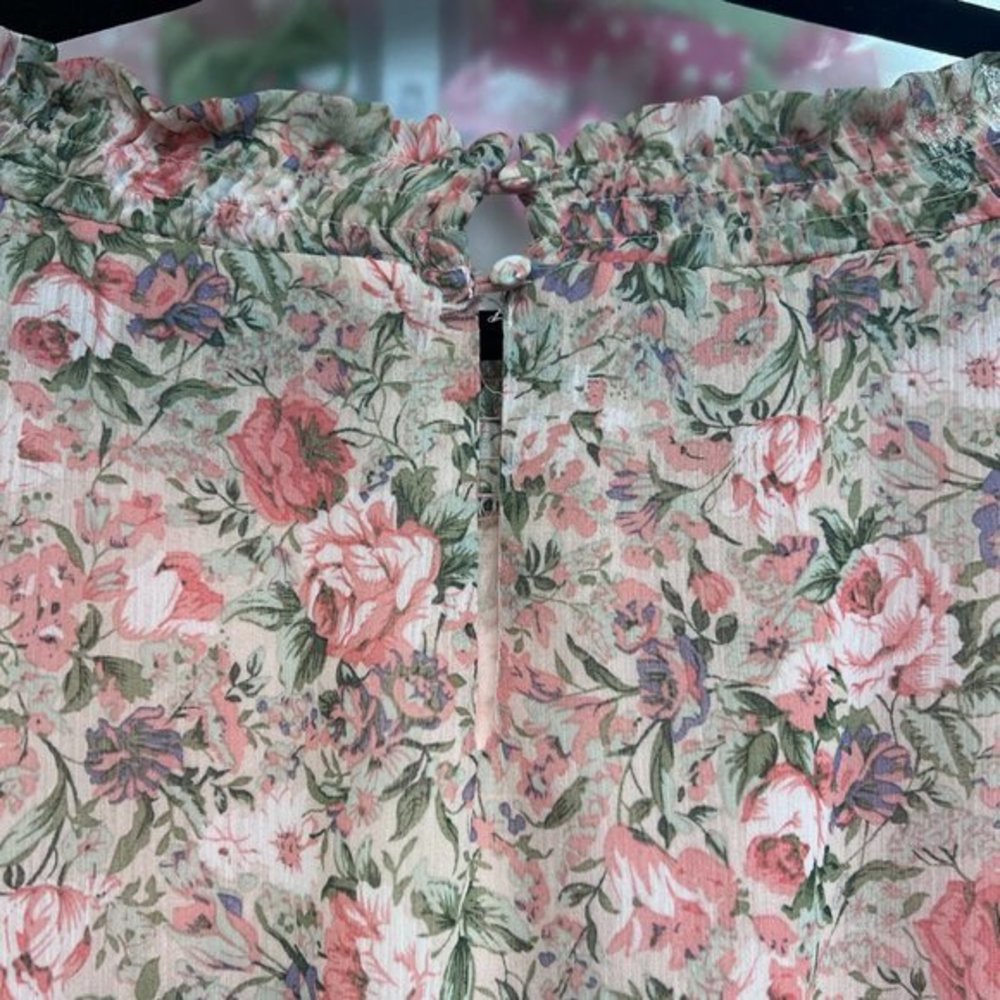 Hayden Pink Floral Midi Dress - Picture 6 of 6